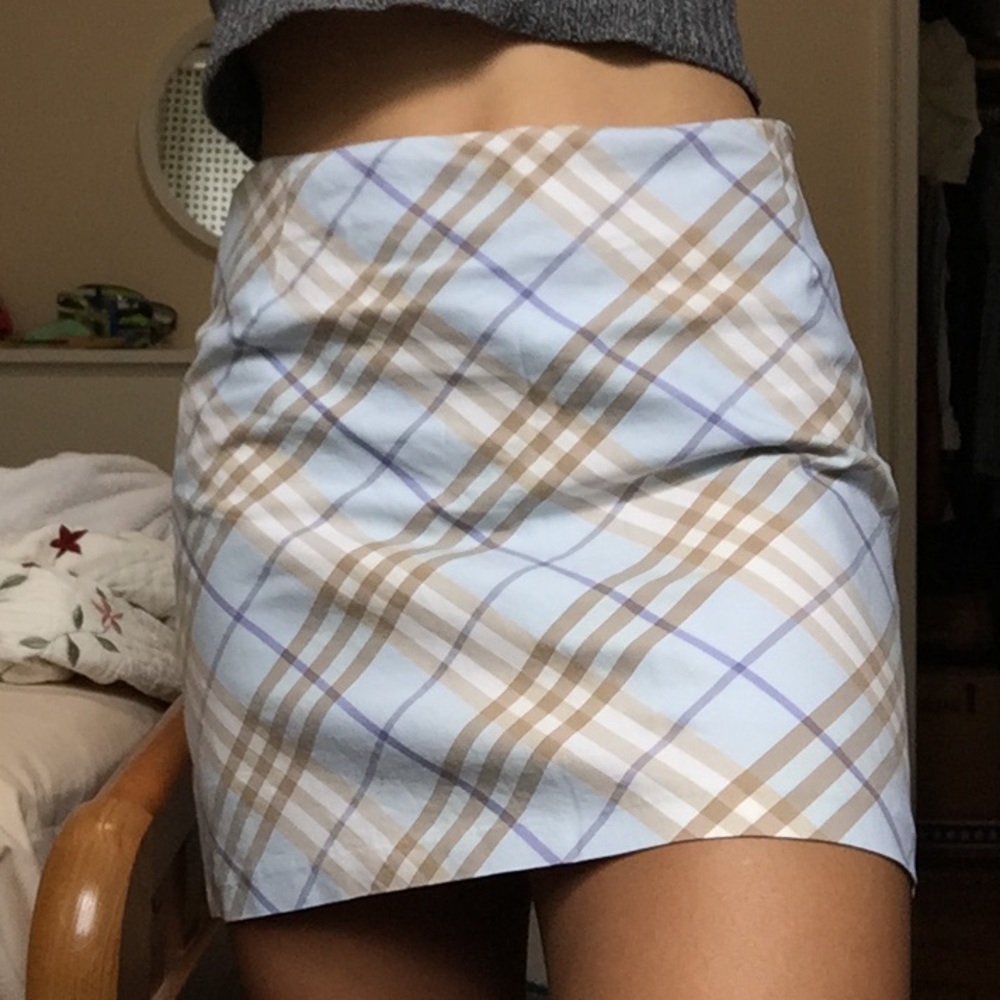 Burberry mini skirt